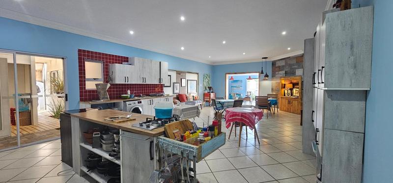7 Bedroom Property for Sale in Country Club Western Cape
